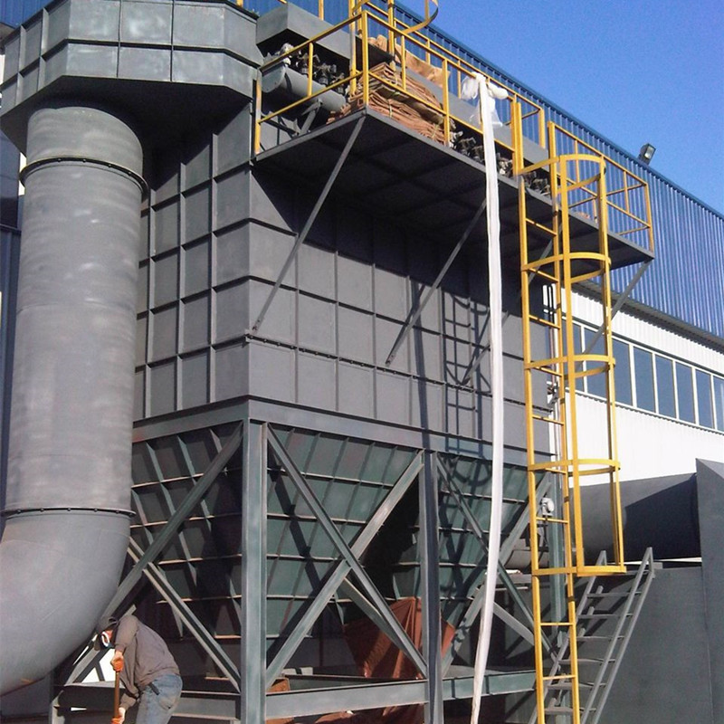 使水泥厂除尘器也发生了深刻变革,相继诞生了旋风除尘器,电除尘器和